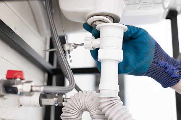 Reliable Emergency Plumber contractor in New Middletown, OH by AAA Plumbing Heating